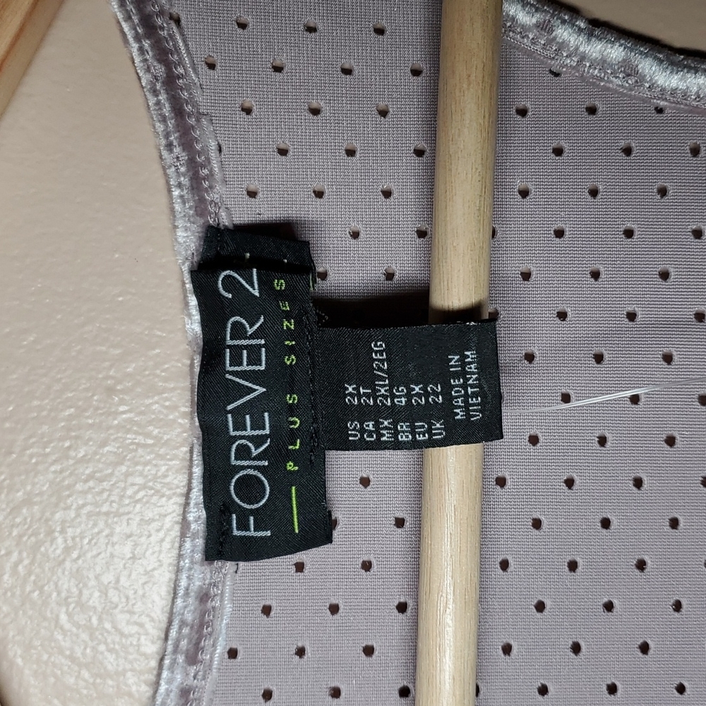 F21 Plus Size Bodysuit - Picture 3 of 3